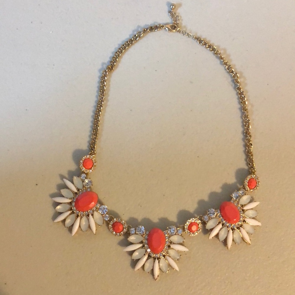 Gold/Coral necklace